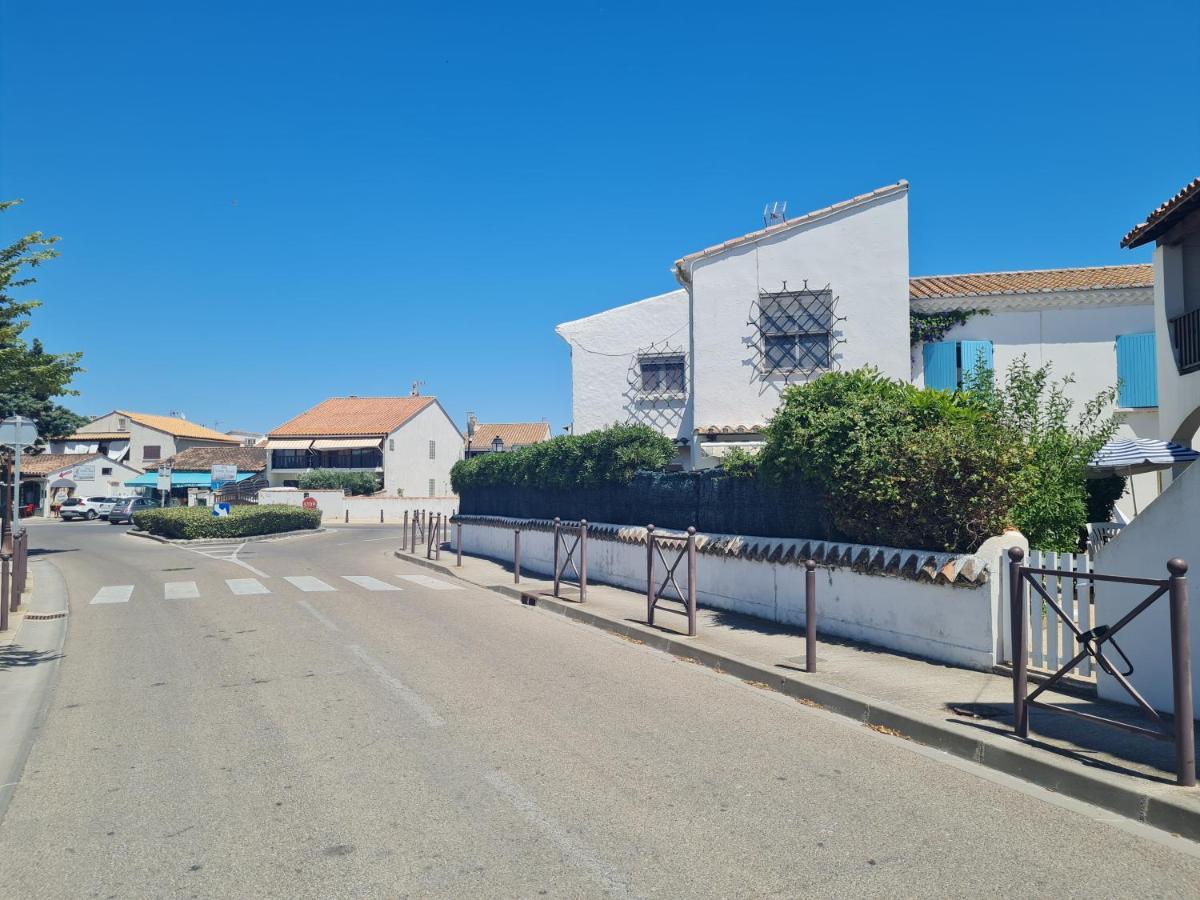Bed and Breakfast Les Saladelles Сент-Мари-де-ла-Мер Экстерьер фото
